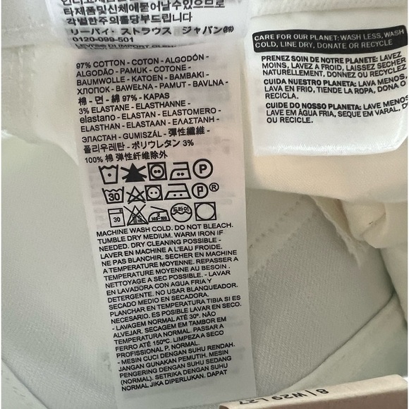 LEVI’S Mile High Wide Leg Cropped Button Fly White Jeans Size 29 NEW - Picture 8 of 9